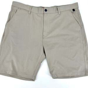 Halsey Sport H 44 Tan Pinstripe Stretch Performance Shorts Golf Mens Size 40